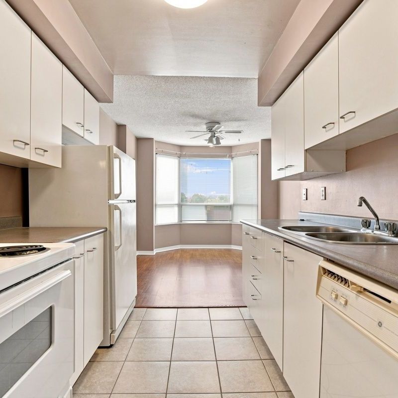 For Lease - 30 Chapman Court Unit# 310, London North, Ontario - Photo 1