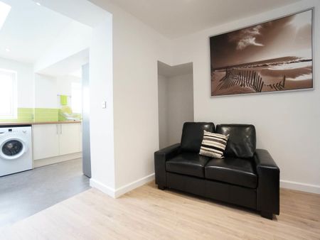 34 Victoria Street - Photo 3