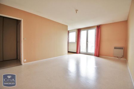 Location Appartement 1 pièce 31m² LE MANS 72000 - Photo 3