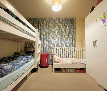 2 bedroom semi-detached bungalow to rent - Photo 6