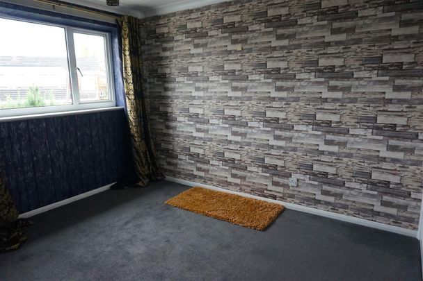 Gaydon Close, Redditch - Photo 1