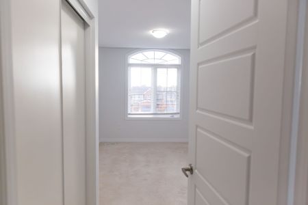 For Lease - 230 Avonsyde Boulevard Unit# 17, Hamilton, Ontario - Photo 2