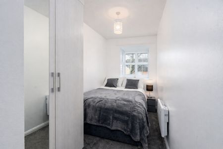2 Bed Flat, Flynn Court, M6 - Photo 5