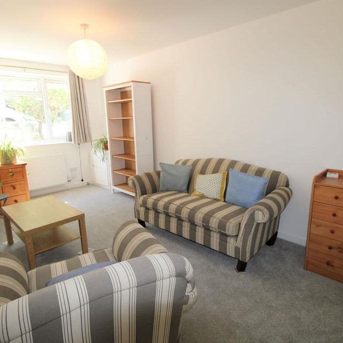 1 bedroom ground floor flat to rent - Photo 1