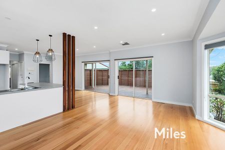 17 Poplar Crescent, Bellfield - Photo 4