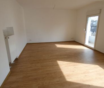 ***Schöne 2 Zimmer-EG-Wohnung mit Balkon!*** - Photo 1