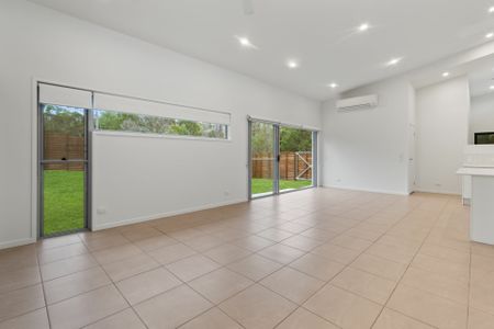 Special, Spacious and Serenity - Photo 2