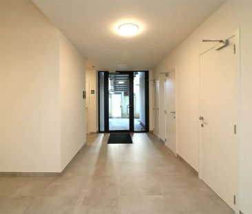 Gelijkvloers app. met autostaanplaats, rustige ligging nabij centru... - Photo 6