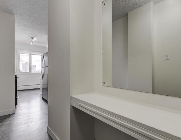 Prominence Place | 10185 115 St. NW, Edmonton - Photo 1