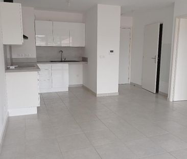 Location Appartement 2 pièces 41m² TOULON 83200 - Photo 4