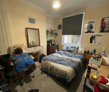 5 bedroom terraced house to rent - Photo 1