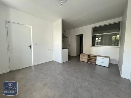 Location Appartement 2 pièces 33m² LAVAL 53000 - Photo 3