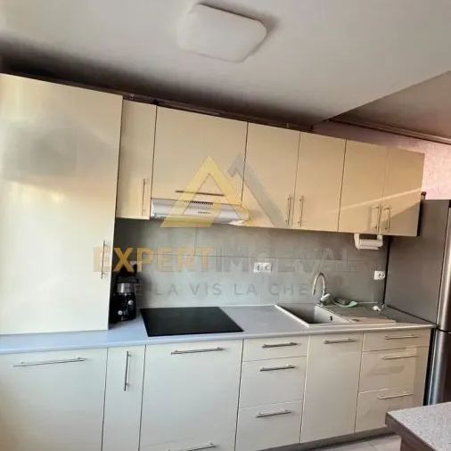 Apartament de inchiriat Str Transilvania - Photo 1