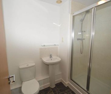 2 bedroom apartment to rent - Photo 6