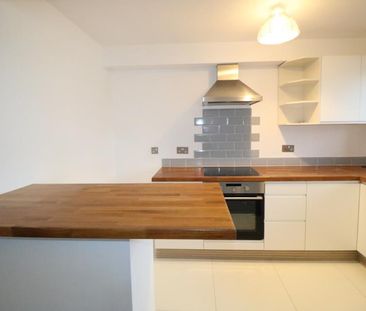 1 bedroom flat to rent - Photo 6