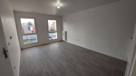 location Appartement T2 DE 41.43m² À VILLEPINTE - Photo 2
