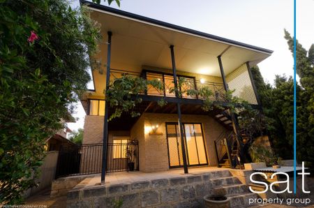 10 Gunbower Road, Mount Pleasant - Photo 2