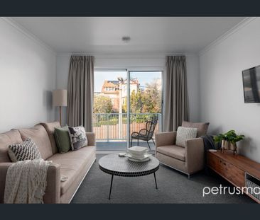 Fully furnished, Premier Battery Point Appartment - Photo 1