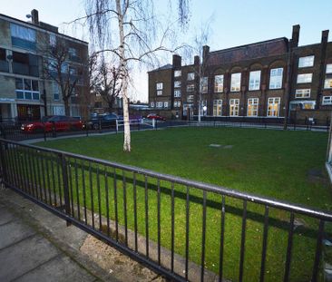 1 bedroom in a flat share to rent - Photo 4