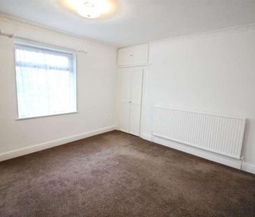 Westerton Road, Tingley, Wakefield, WF3 - Photo 4