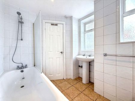 Dene Crescent, Shotton Colliery, Durham, Durham, DH6 2QU - Photo 3