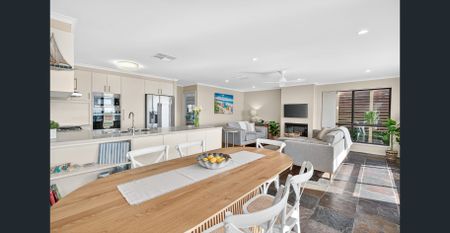 Coastal Comfort in the Heart of Encounter Bay - Photo 3