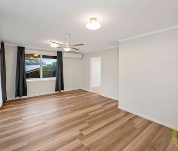 Warm, Stylish & Wonderfully Located in the Heart of Aranda - Photo 3