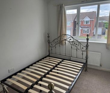 3 bedroom semi-detached house to rent - Photo 2