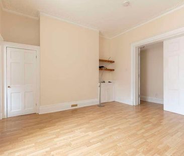 Montpellier Terrace, Cheltenham, GL50 - Photo 2