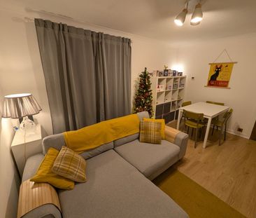 2 Bed Flat, Electra Place, EH15 - Photo 3