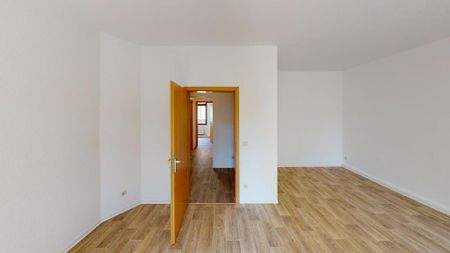 Großzügige 2-Raum-Wohnung mit Balkon und Abstellraum - Foto 2