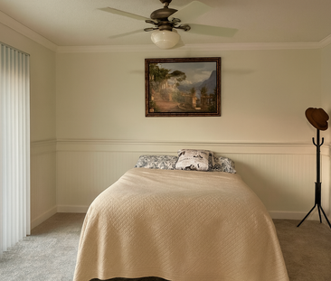 Backs Onto Green Space In Monterey Park – Spacious 4 Level Split Wi... - Photo 3