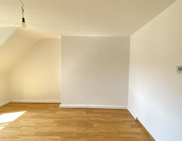 2 Zimmer-Dachgeschosswohnung in Solingen-Mitte - Foto 1