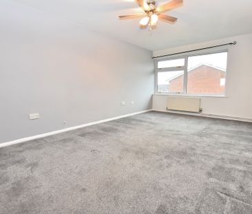 2 bedroom flat to rent, - Photo 6