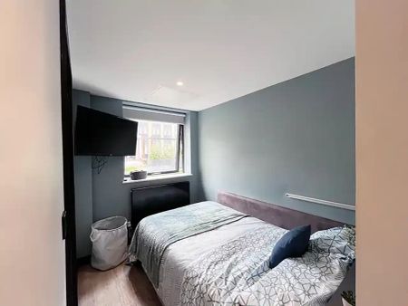 2 Bed Apartment - Photo 3