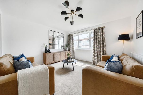 2 bedroom terraced house to rent - Photo 1