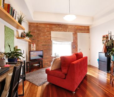 12/2 Pottery Court, Brunswick VIC 3056 - Photo 1