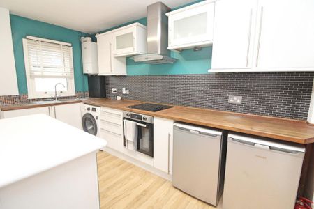 2 bedroom apartment to rent - Photo 5