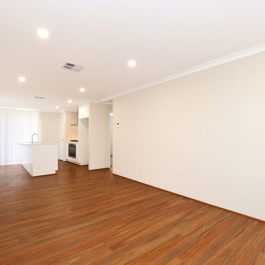 WELLARD 4x2 HOME FOR LEASE - Photo 1