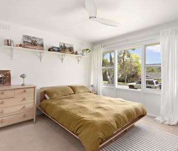11 Wallina Avenue, Belrose NSW 2085 - House For Rent | Domain - Photo 2