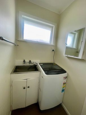 MANUREWA, 1 BEDROOM - Photo 1
