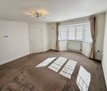 3 bedroom detached house to rent - Photo 2