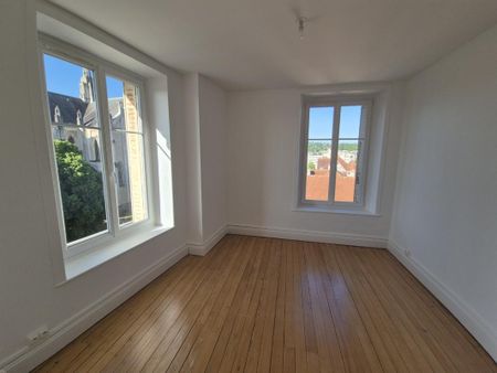 Location Appartement 5 pièces 89m² VILLERS LES NANCY 54600 - Photo 3