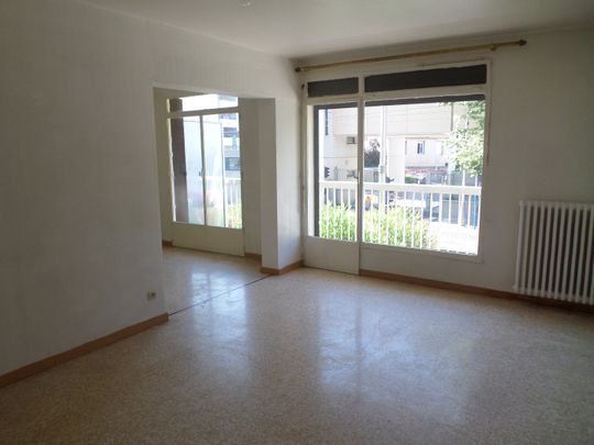 Location Appartement 4 pièces 81m² MONTPELLIER 34000 - Photo 1