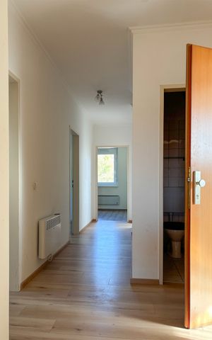 4-Zimmerwohnung im DG mit Balkon - Foto 4