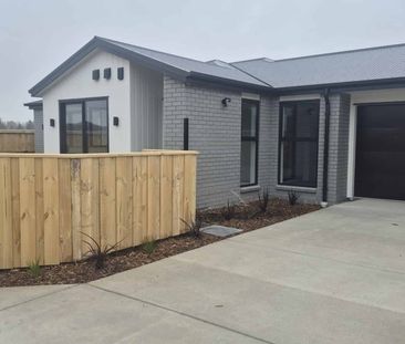 52 Derbridge Street - Photo 3