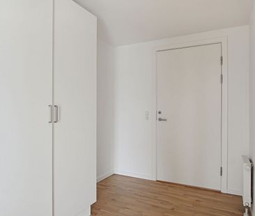 Stor bolig med direkte udsigt til gårdmiljøet - Photo 4