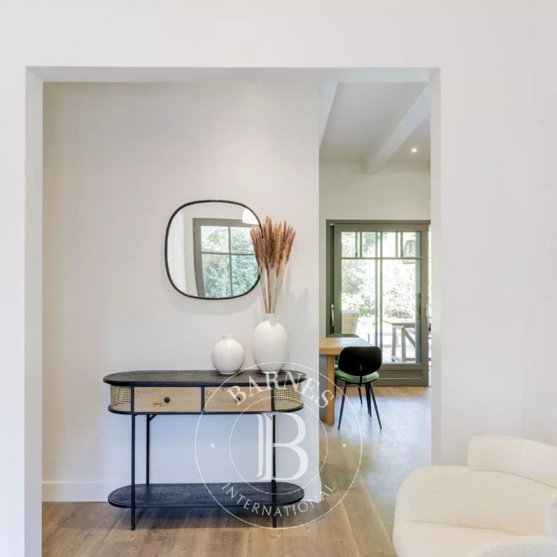 VILLA ROMALINE POUR 8 PERSONNES AVEC PISCINE CHAUFFÉE A DEUX PAS DE LA PLAGE PEREIRE À ARCACHON - Photo 1