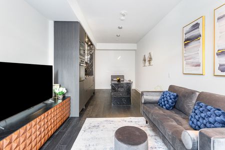 For Lease - 11 Yorkville Avenue Unit# 1111, Toronto, Ontario - Photo 2