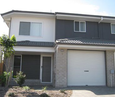 PET FRIENDLY! NEAR NORTH LAKES! - Photo 2